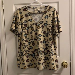 Hopely pink blue orange Cheetah print top medium